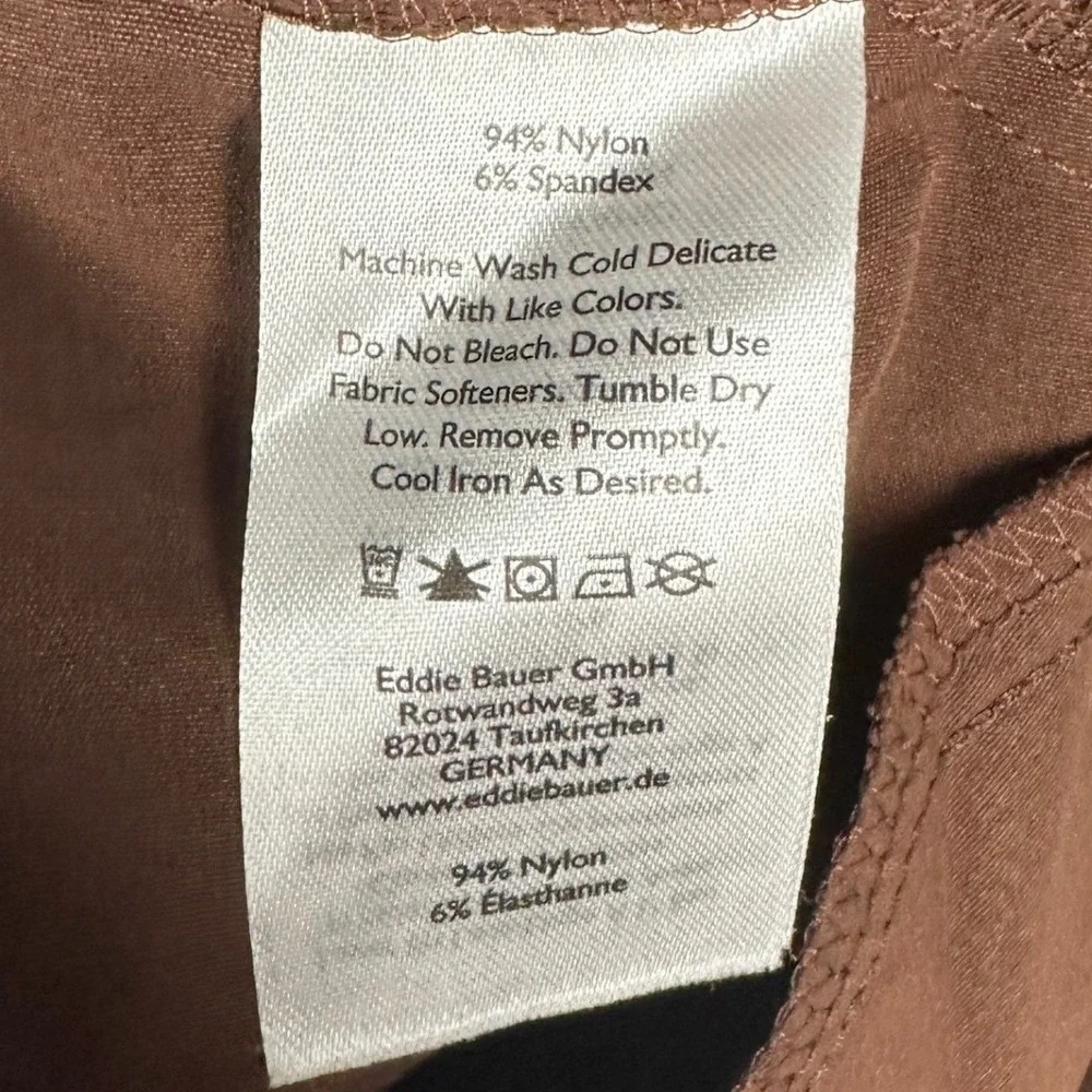 Eddie Bauer First Ascent Shorts Mens 40 Brown Hiking Cargo Trail Stretch Outdoor